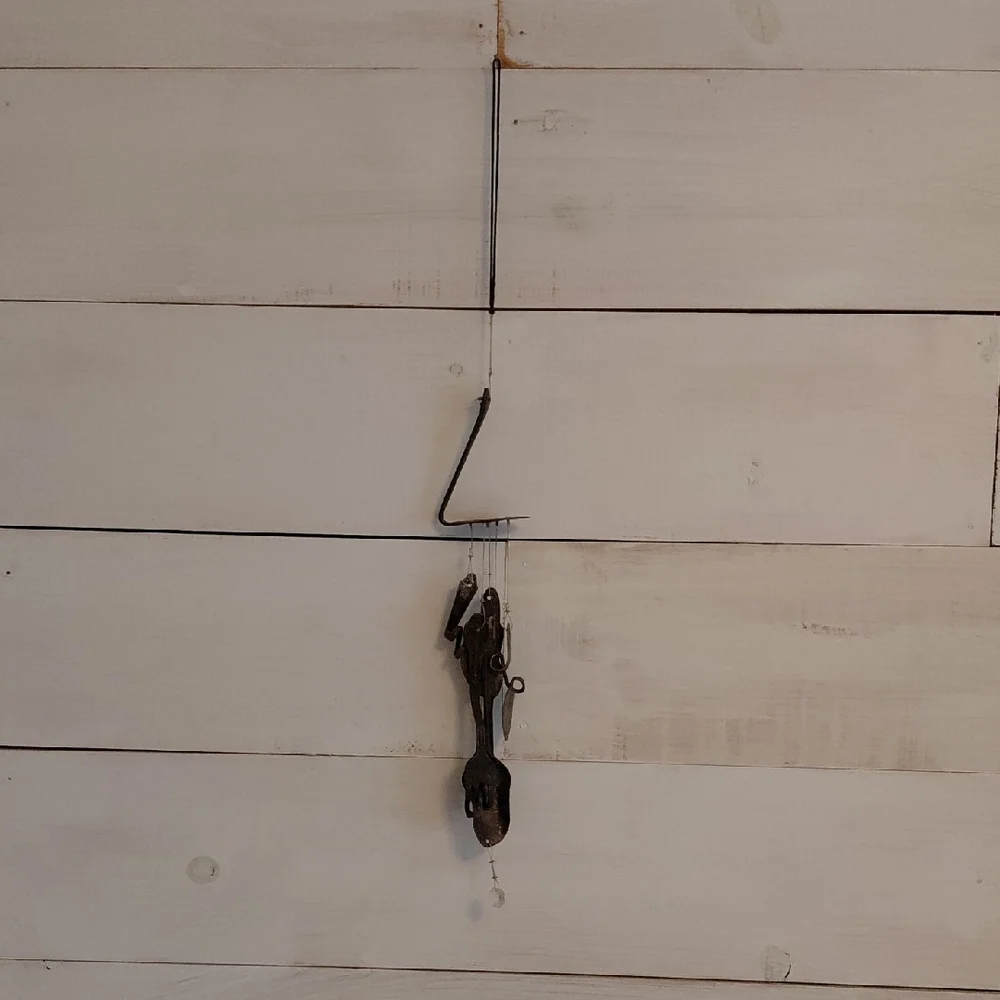 Rustic Metal Wind Chimes Decor